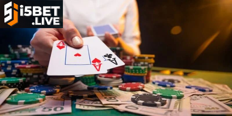 Hướng Dẫn Chơi Bài Tiến Lên Hiệu Quả Và An Toàn Cược Trải nghiệm hấp dẫn cùng bạn bè qua những ván bài tiến lên